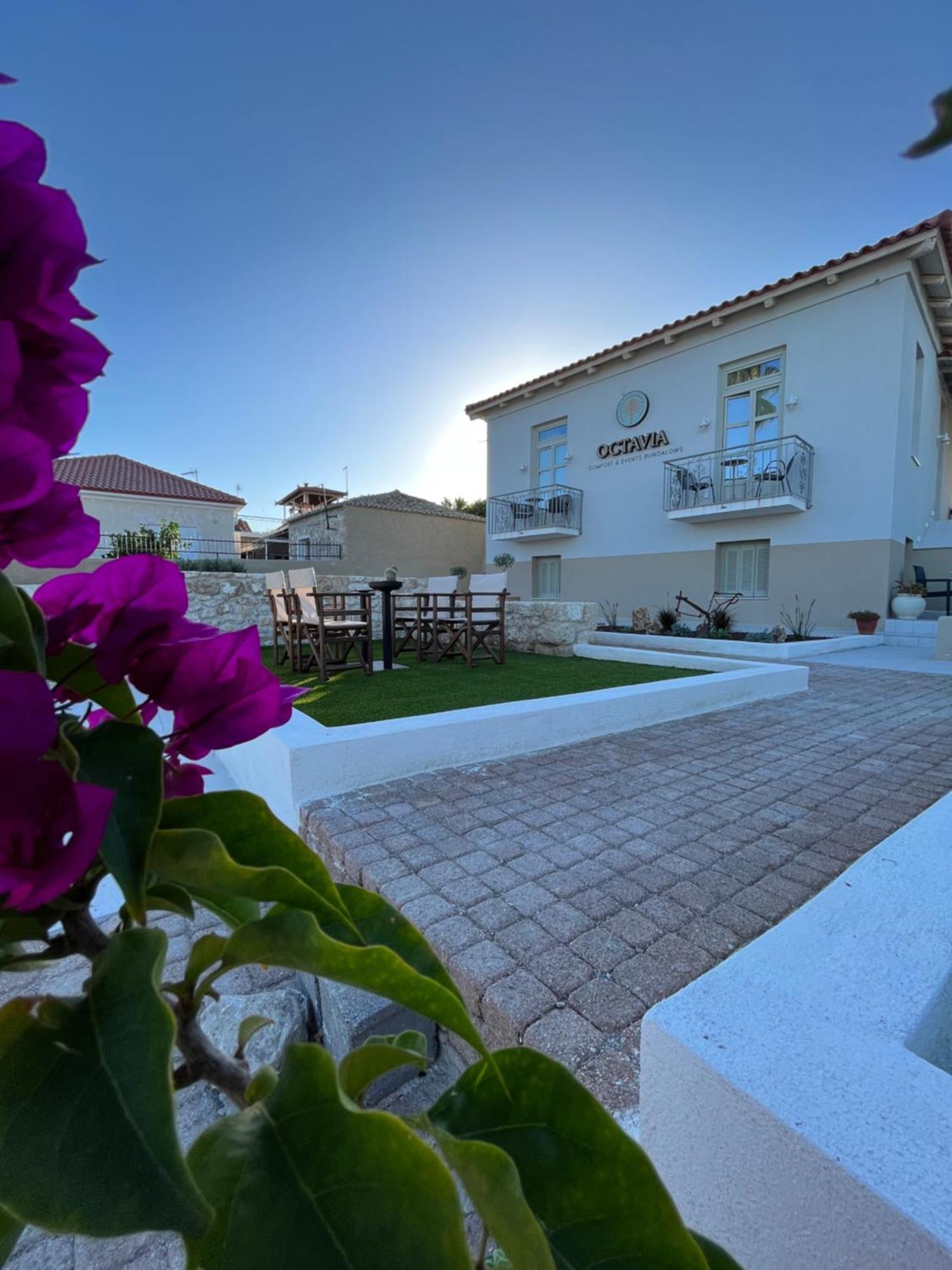 Octavia Rooms Corinth Exterior photo